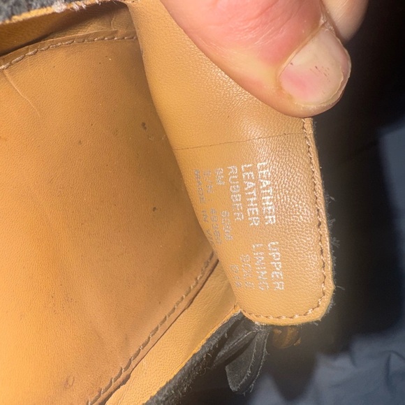 TORY BURCH MARSDEN BLACK SUEDE GOLD TONE BELTED REVA SMOKING SLIPPER FLATS 9 - Picture 4 of 4